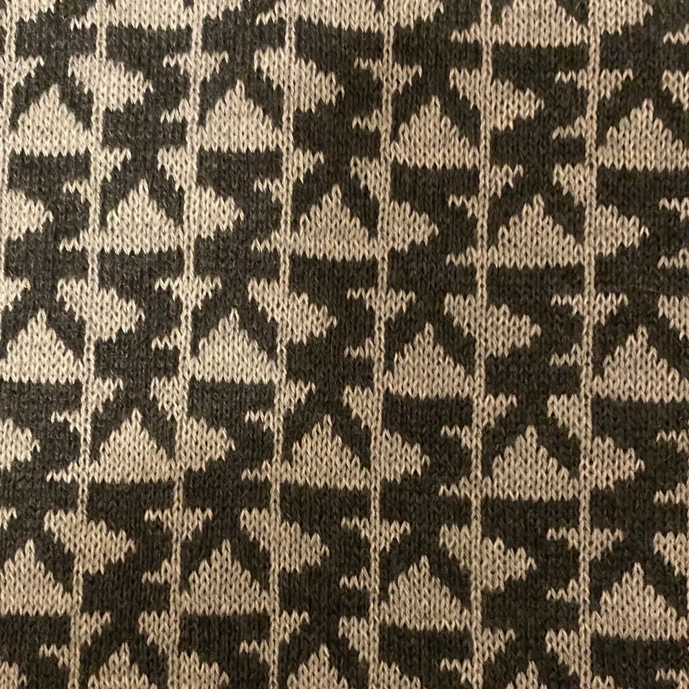 Michael Kors Monogram Black and Cream Scarf - Picture 3 of 4